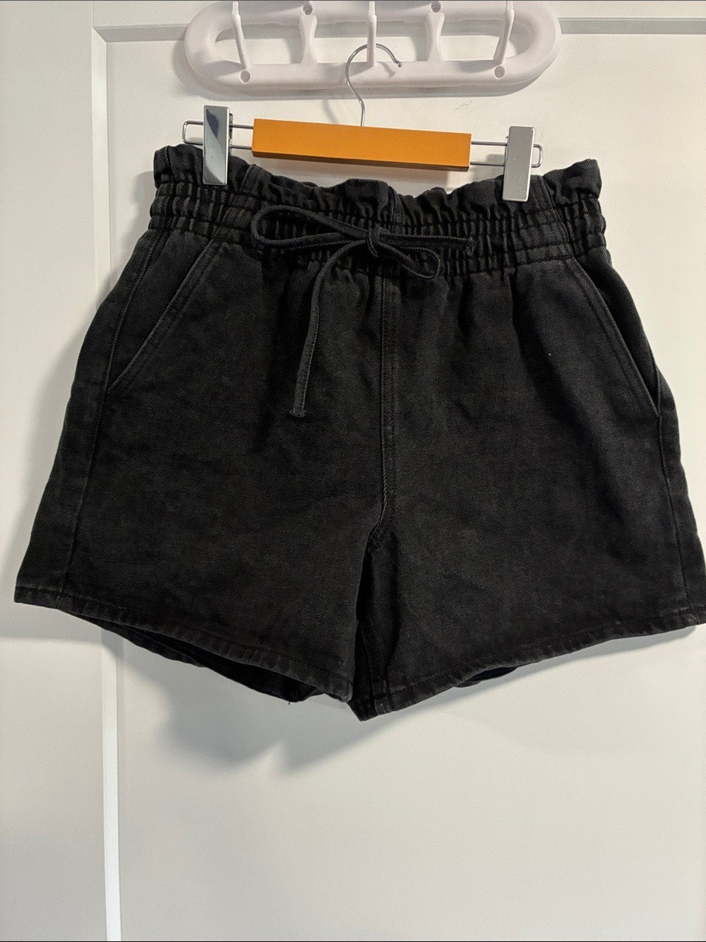 Refuge Denim Drawstring Paperbag Shorts - M